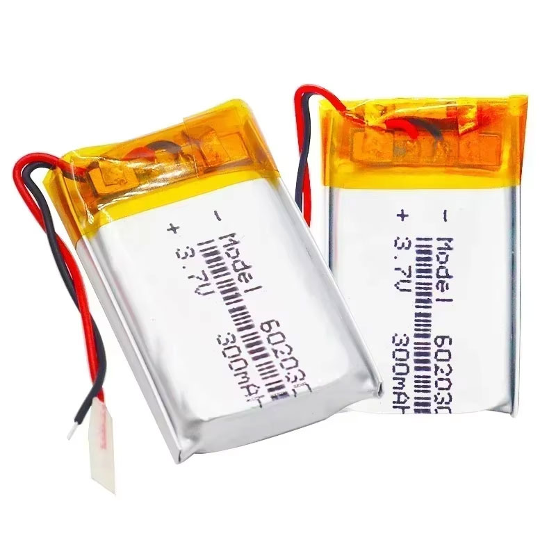 3.7V 300mAh 602030 리튬 배터리 무선 블 - Smartwatch I Watches 리뷰 및 가격